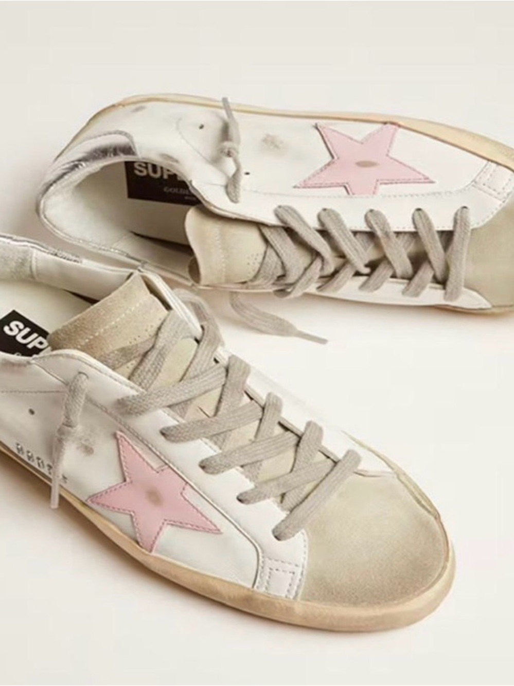 Golden Goose Women’s Low-Top White Leather Sneakers with Pink Star
